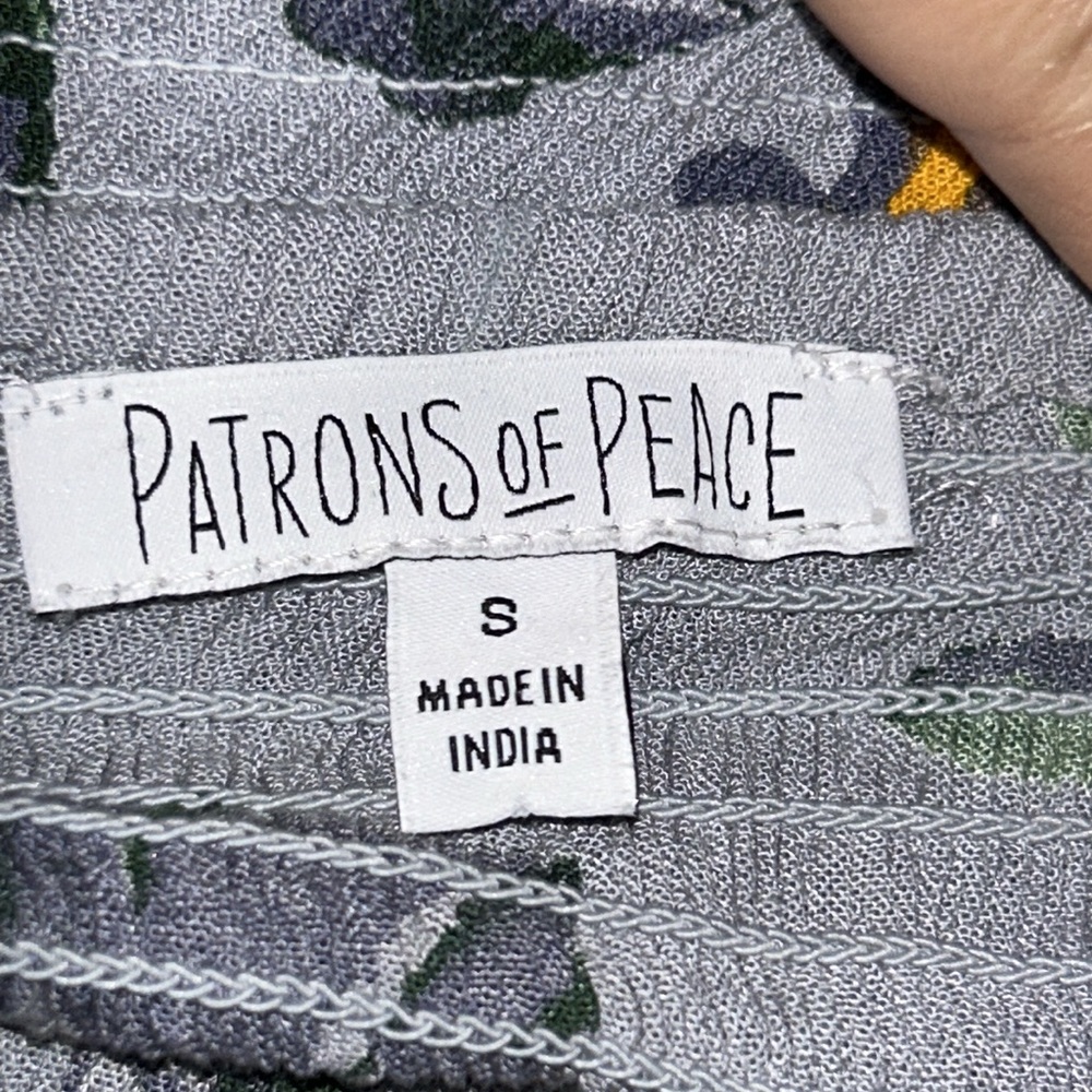 PATRONS‎ OF PEACE TOP - Picture 3 of 5